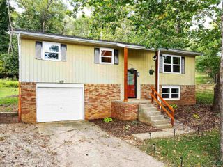 415 N Chandler Drive, Ellettsville, IN 47429