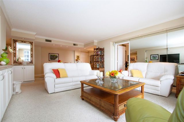 1212 BENJAMIN FRANKLIN DRIVE 607, Sarasota, FL 34236