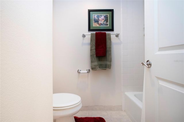 1212 BENJAMIN FRANKLIN DRIVE 607, Sarasota, FL 34236