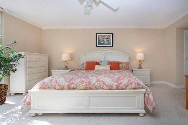 1212 BENJAMIN FRANKLIN DRIVE 607, Sarasota, FL 34236