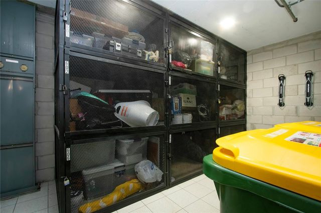 1212 BENJAMIN FRANKLIN DRIVE 607, Sarasota, FL 34236