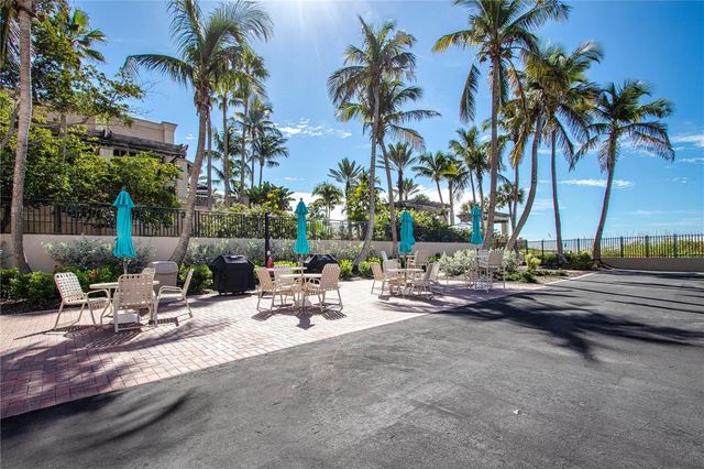 1212 BENJAMIN FRANKLIN DRIVE 607, Sarasota, FL 34236