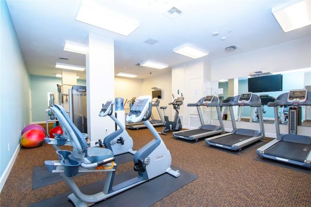 1212 BENJAMIN FRANKLIN DRIVE 607, Sarasota, FL 34236