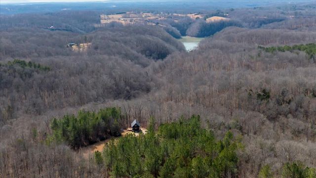 4125 Indian Mound Rd, Sparta, TN 38583