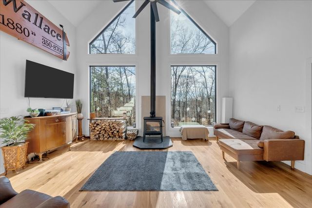 4125 Indian Mound Rd, Sparta, TN 38583