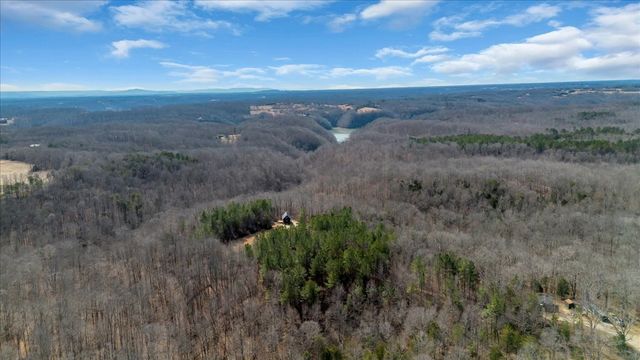 4125 Indian Mound Rd, Sparta, TN 38583