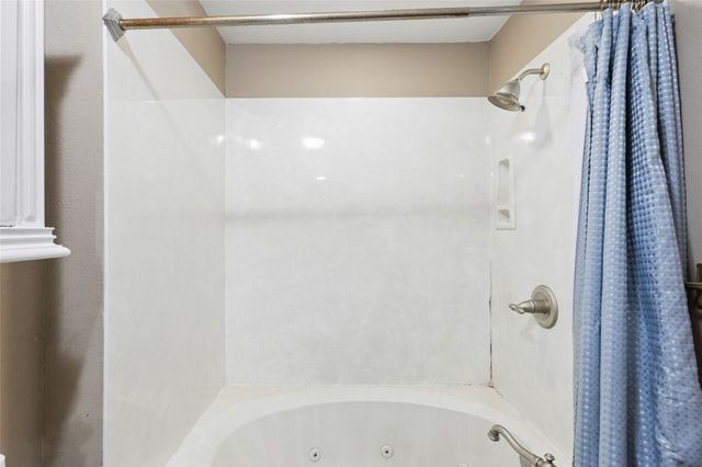 1905 Montana Trail, Grand Prairie, TX 75052