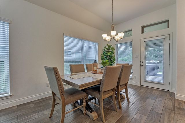 233 N Carson Cub Court, Montgomery, TX 77316