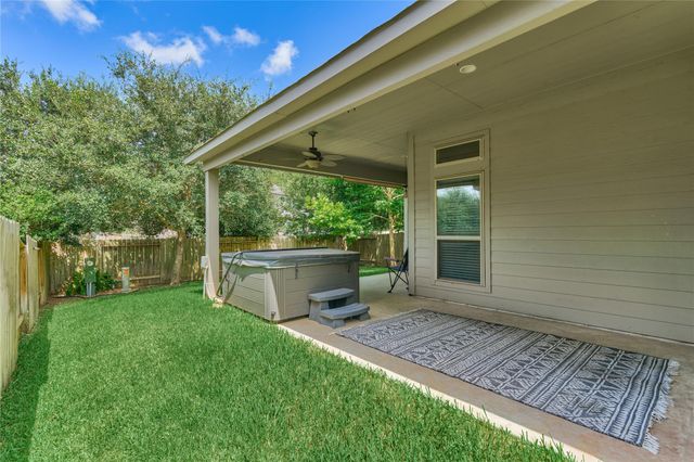 233 N Carson Cub Court, Montgomery, TX 77316