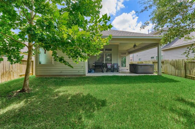 233 N Carson Cub Court, Montgomery, TX 77316