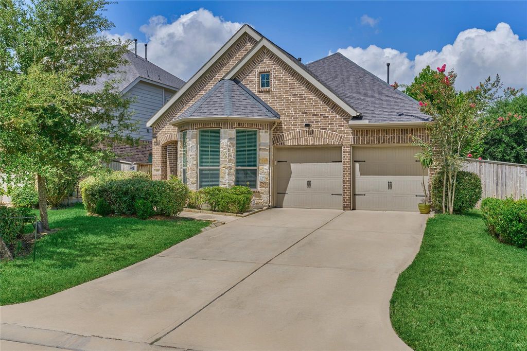 233 N Carson Cub Court, Montgomery, TX 77316