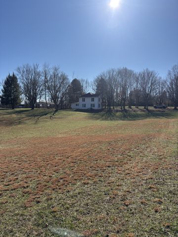 328 Lafayette Rd, Red Boiling Springs, TN 37150