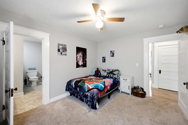 1186 N Columbus Street, Lancaster, OH 43130