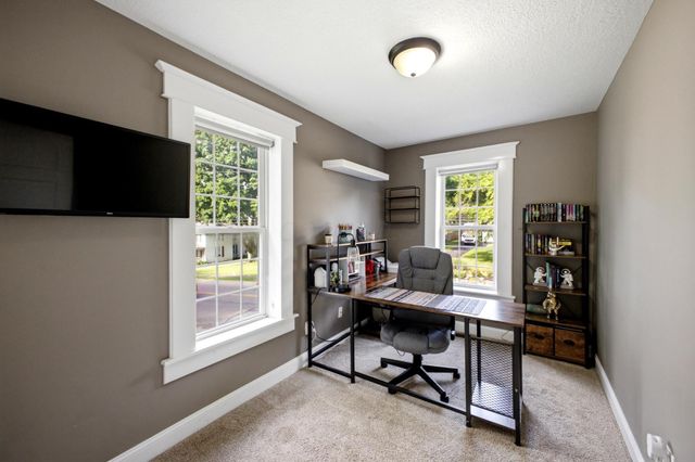 1186 N Columbus Street, Lancaster, OH 43130