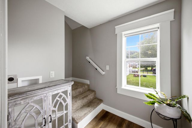 1186 N Columbus Street, Lancaster, OH 43130