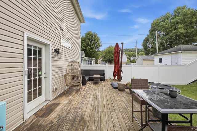 1186 N Columbus Street, Lancaster, OH 43130