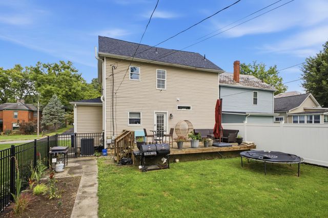 1186 N Columbus Street, Lancaster, OH 43130