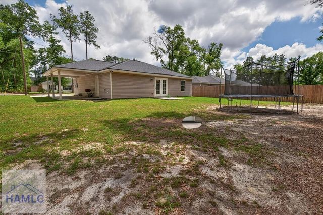 18 Oak Ridge Cemetery Road SW, Ludowici, GA 31316
