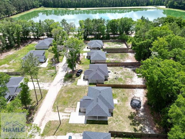 18 Oak Ridge Cemetery Road SW, Ludowici, GA 31316