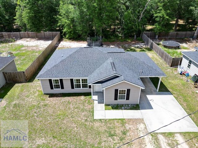 18 Oak Ridge Cemetery Road SW, Ludowici, GA 31316