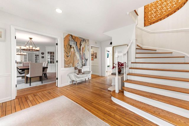 8035 N Beach DRIVE, Fox Point, WI 53217