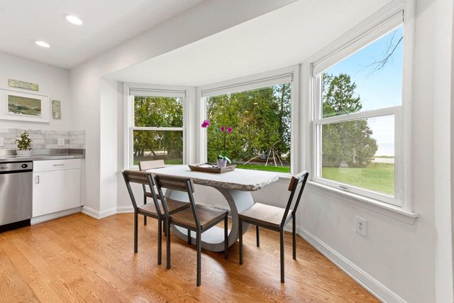 8035 N Beach DRIVE, Fox Point, WI 53217