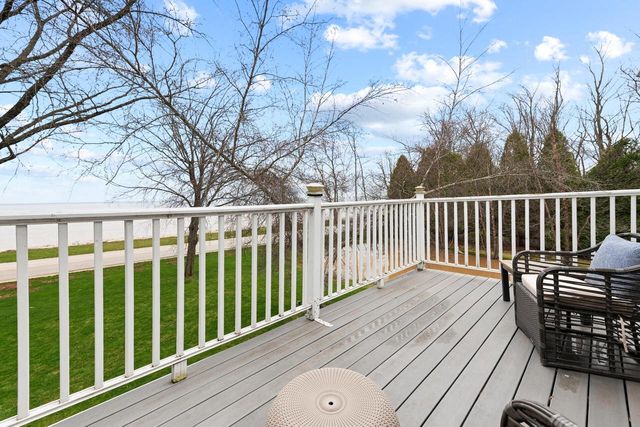 8035 N Beach DRIVE, Fox Point, WI 53217