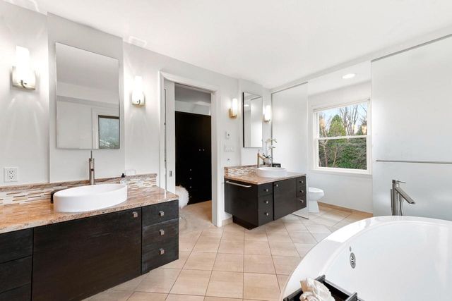 8035 N Beach DRIVE, Fox Point, WI 53217