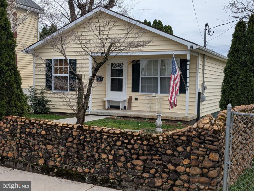 417 LIBERTY ST, Hagerstown, MD 21740