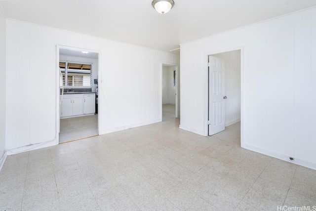 94-769 Haakoa Place, Waipahu, HI 96797