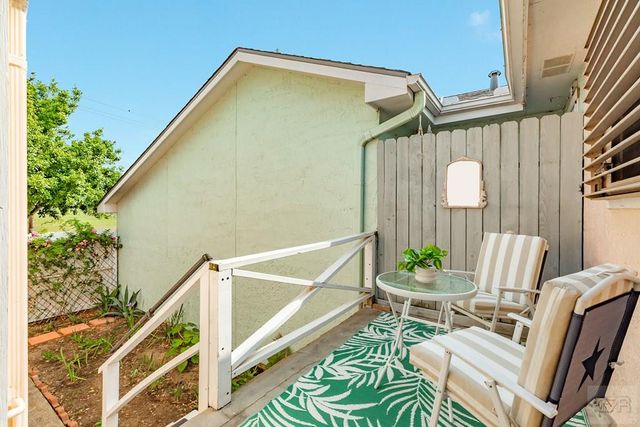 10209 Schaper, Galveston, TX 77554
