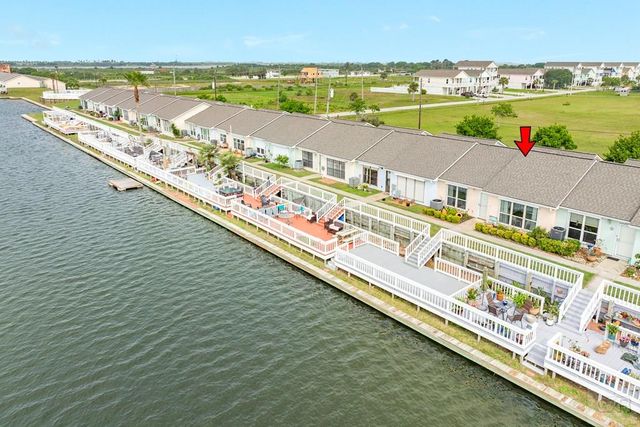 10209 Schaper, Galveston, TX 77554