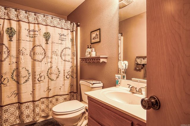 36 Fonsagrada Circle, Hot Springs Village, AR 71909