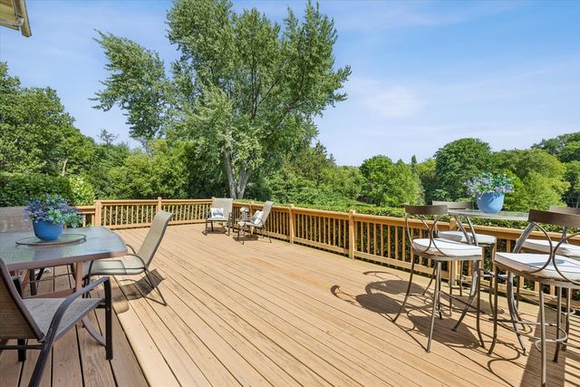 1503 Laurel Court, Sleepy Hollow, IL 60118
