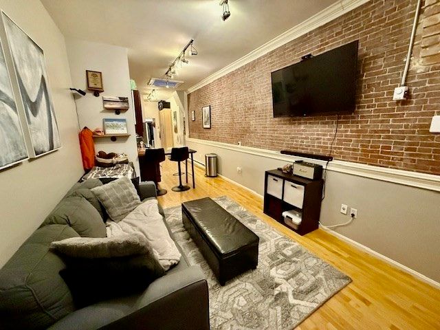 88 Prince Street 1A, Boston, MA 02113