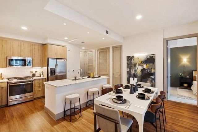 1317 Post Oak Park Drive 448, Houston, TX 77027