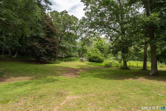 11 Autumn Lane, Clinton, CT 06413
