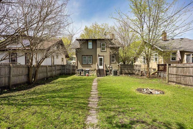 1096 23rd Avenue SE, Minneapolis, MN 55414