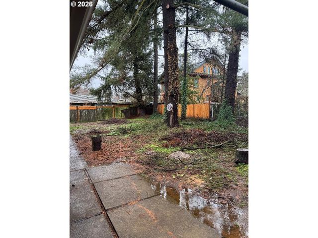 780 E 22ND Ave, Eugene, OR 97405
