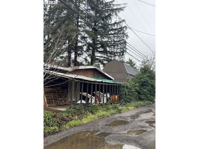 780 E 22ND Ave, Eugene, OR 97405