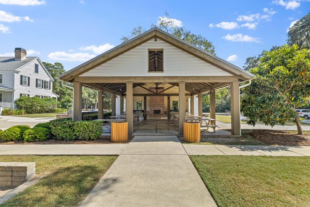202 Lynx Lane, Summerville, SC 29483