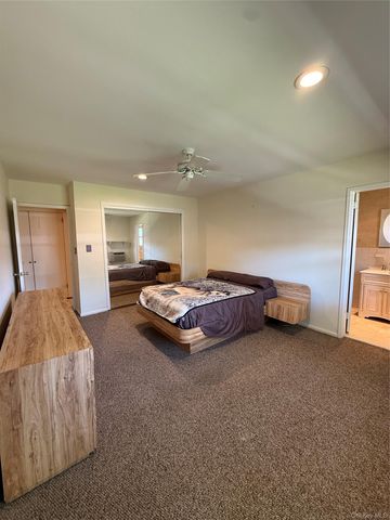 1201 E Broadway H-22, Hewlett, NY 11557