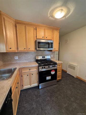 1201 E Broadway H-22, Hewlett, NY 11557