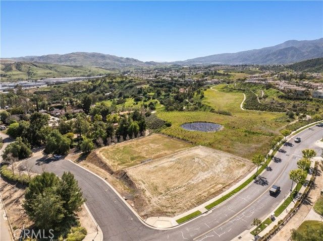 8341 Kiley Court, Corona, CA 92883