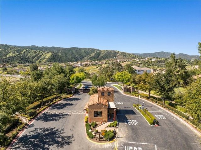 8341 Kiley Court, Corona, CA 92883