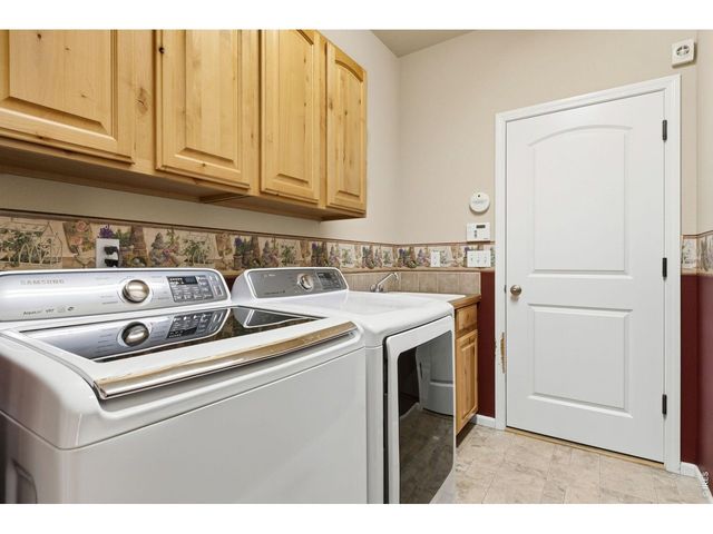 8493 Castaway Dr, Windsor, CO 80528