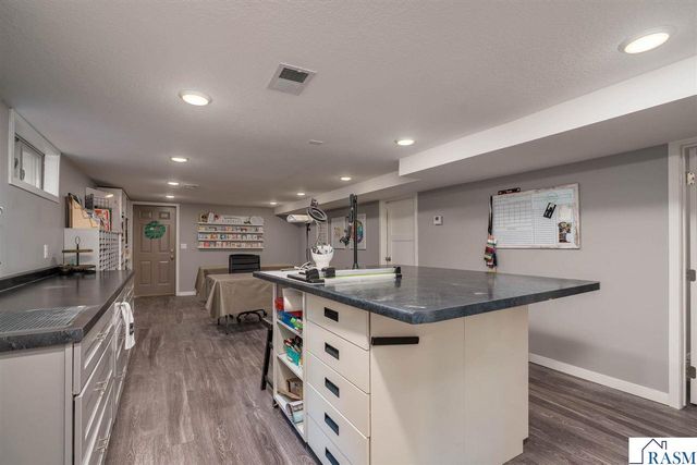 373 Carol Court, North Mankato, MN 56003