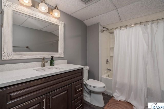 373 Carol Court, North Mankato, MN 56003