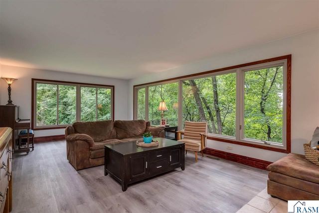 373 Carol Court, North Mankato, MN 56003
