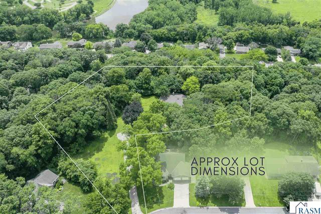 373 Carol Court, North Mankato, MN 56003